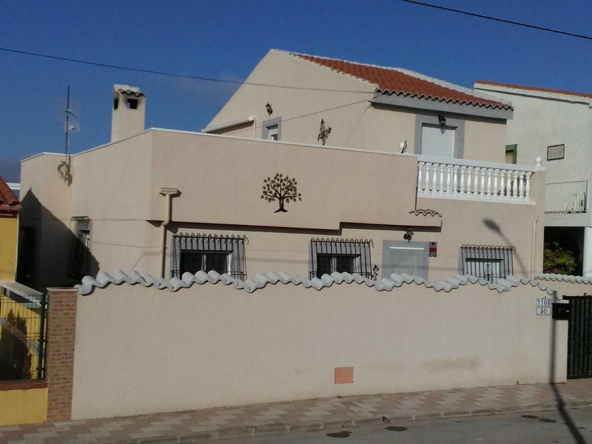 La Marina Bed & Breakfast Екстер'єр фото